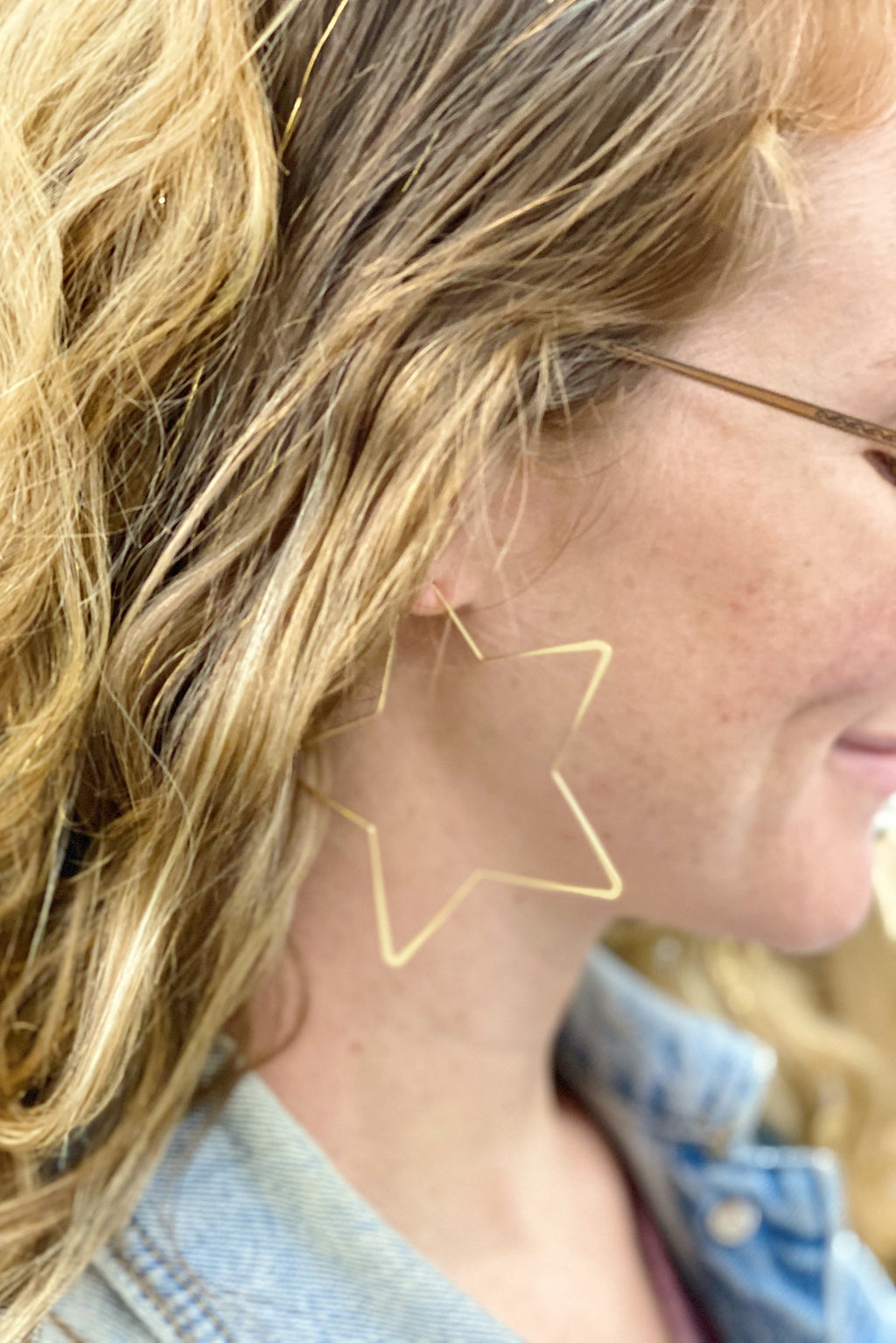 Muse Essentials Large Star Hoop Earrings