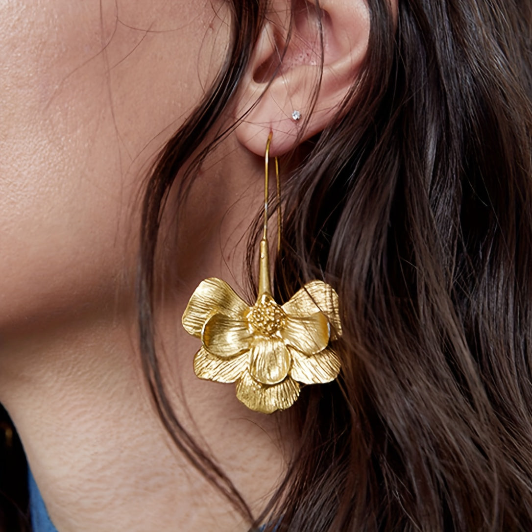 Muse Essentials - Vintage Floral Statement Dangle Earrings