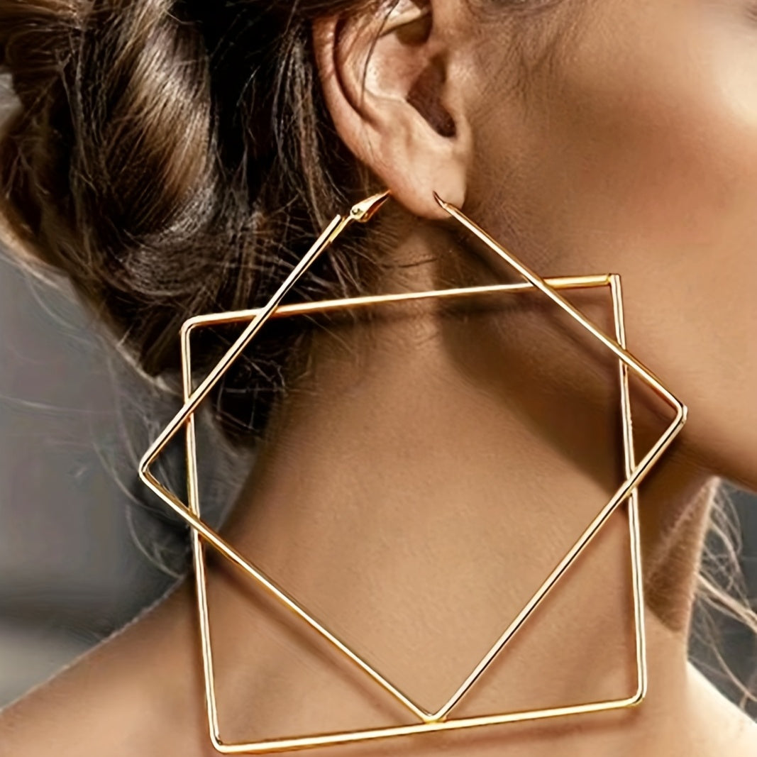 Muse Essentials - Personality Geometric Square Hoop Earrings