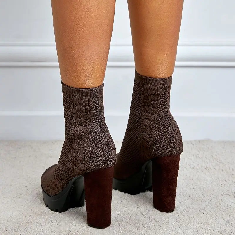 Be Mused - Fashion Short Ankle Chunky Platform Peep-toe Boots