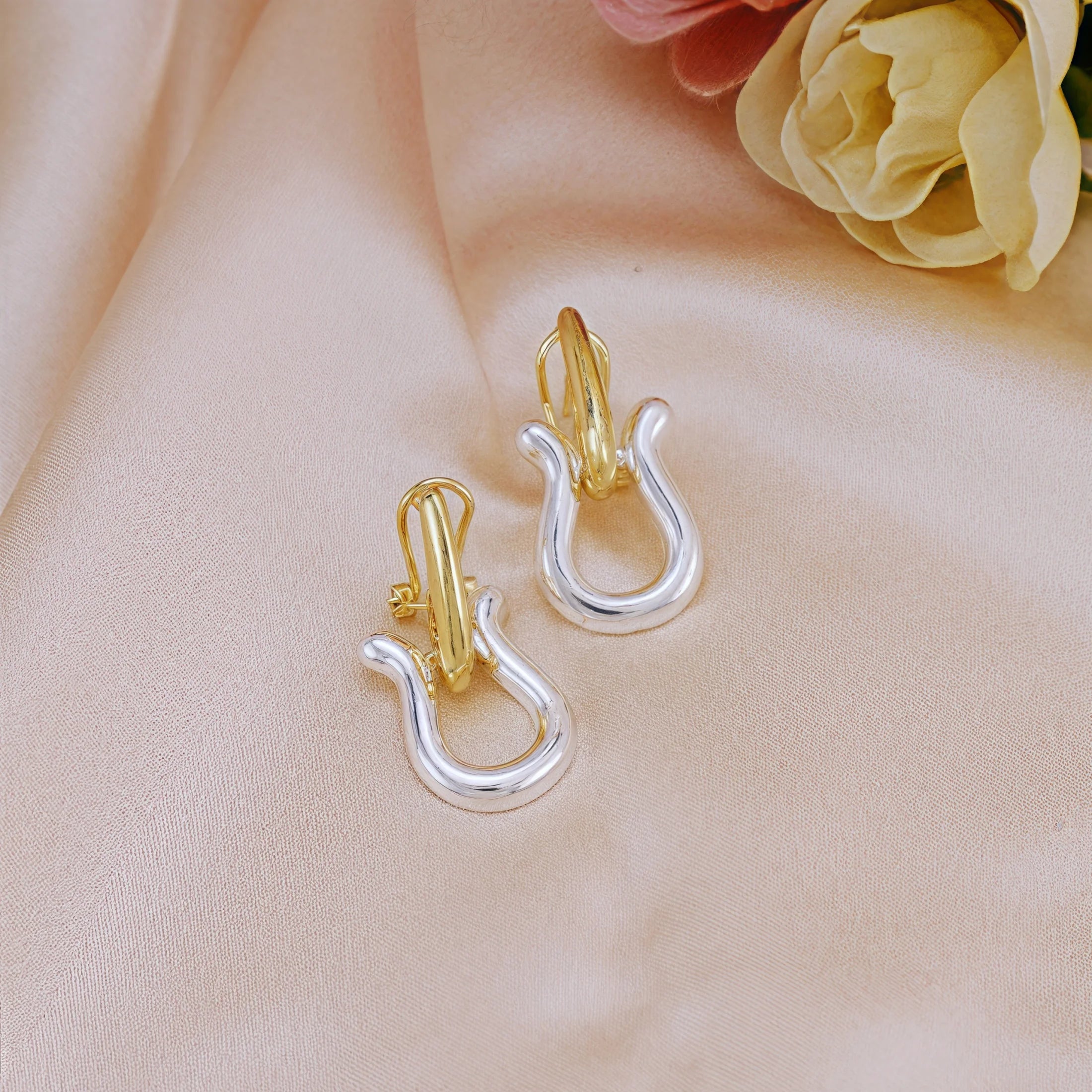 Muse Essentials Fashion Jewelry Sets For Women Gold Color Choker Necklace Earring Set