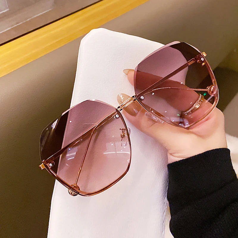 Muse Essential Octagon Round Gradient Sunglasses