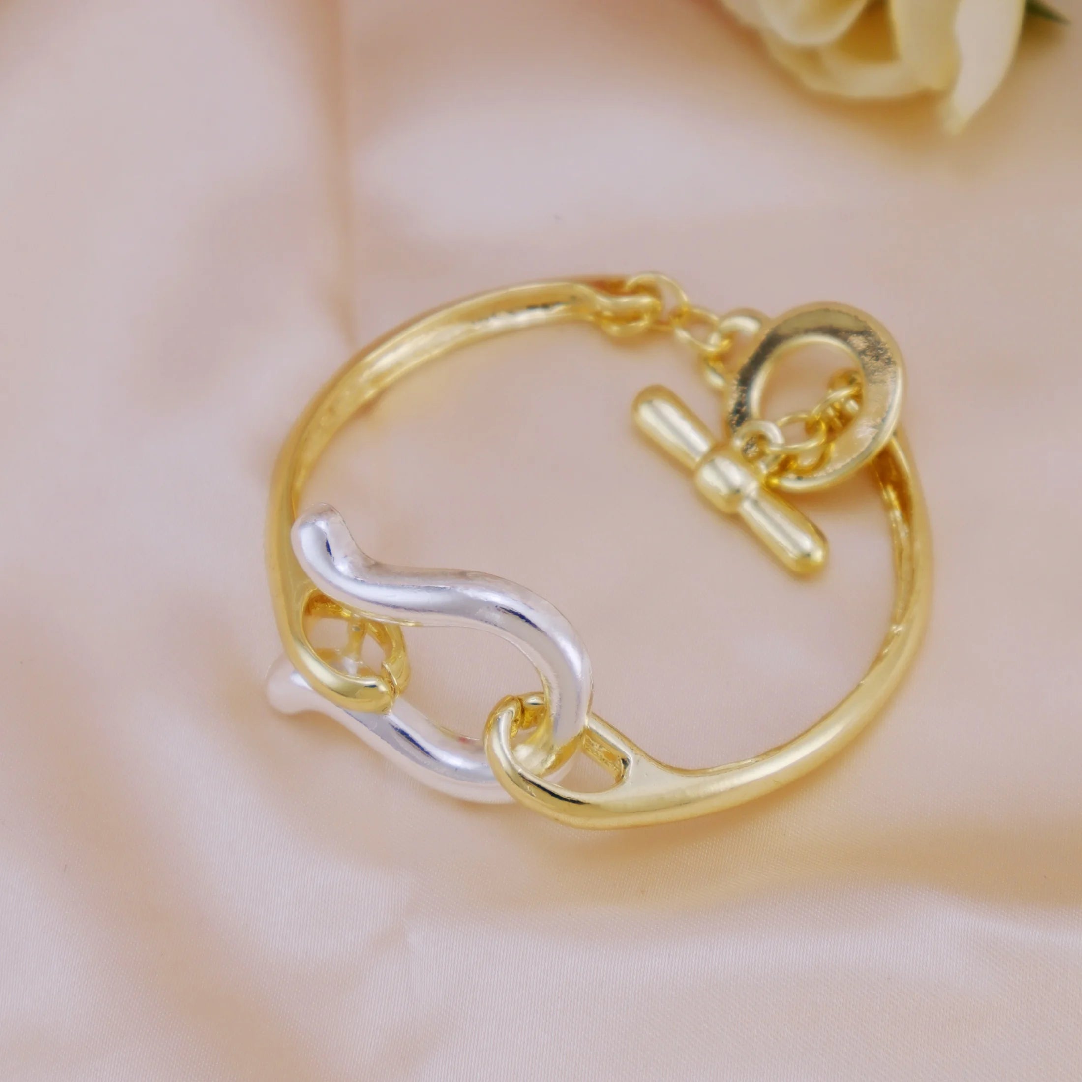 Muse Essentials Fashion Jewelry Sets For Women Gold Color Choker Necklace Earring Set