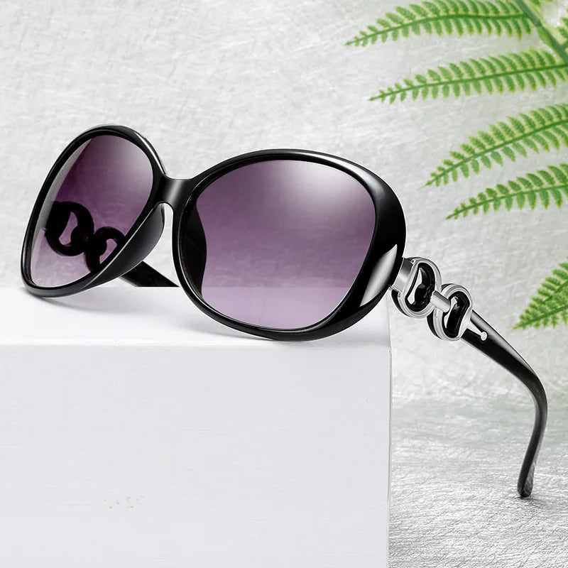 Muse Essentials Classic Oval Shape High Quality Sunglasses