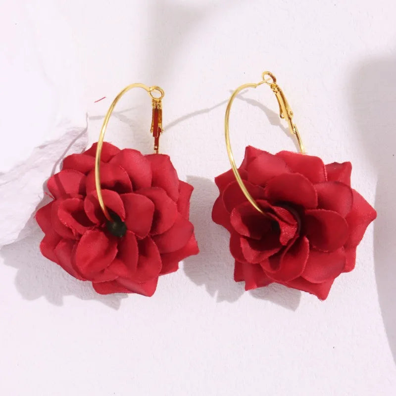 Muse Essentials - Big Bright Roses Exquisite Gentle Earrings