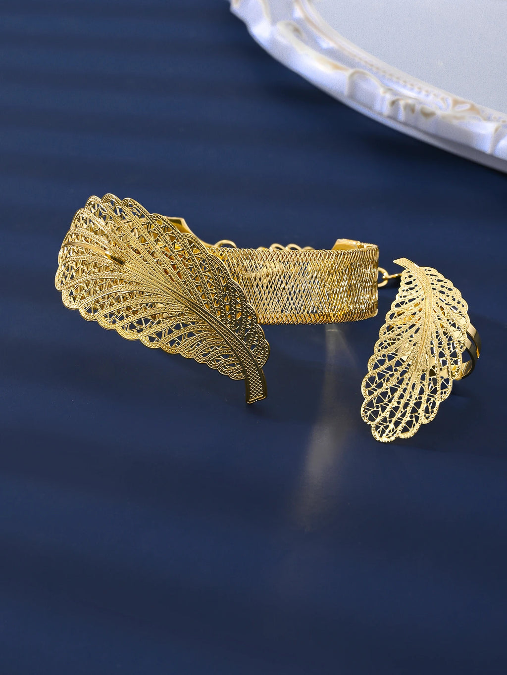 Muse Essentials 5pc Classy Leaf Set High Quality Luxury Jewelry Sets for Women