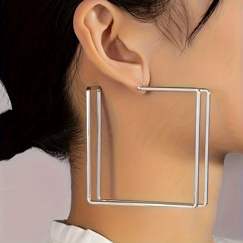 Muse Essentials - Metal Feeling Big Square Frame Hoop Earrings